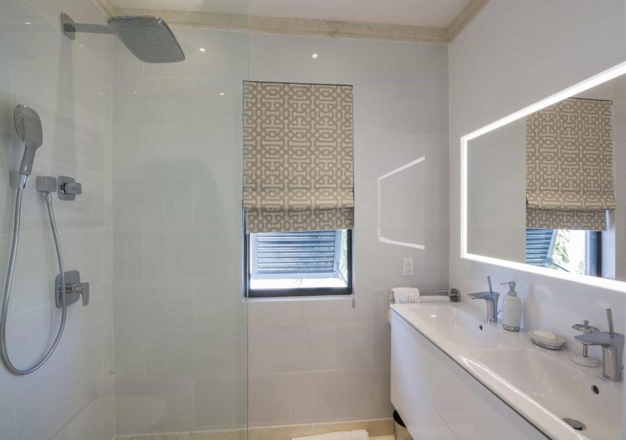 Nirvana Barbados By Mc Luxury Rentals 세인트 제임스 외부 사진